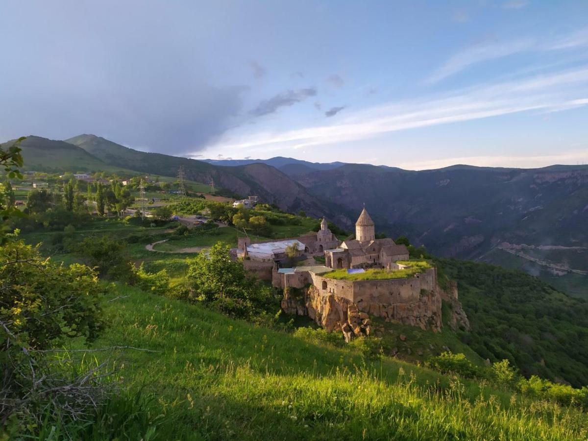 Ana-Maria Bnb Tat'ev Ngoại thất bức ảnh