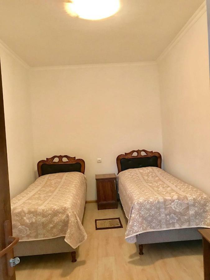 Ana-Maria Bnb Tat'ev Ngoại thất bức ảnh